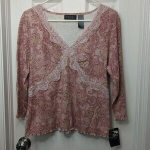 NWT axcess long sleeve V neck shirt